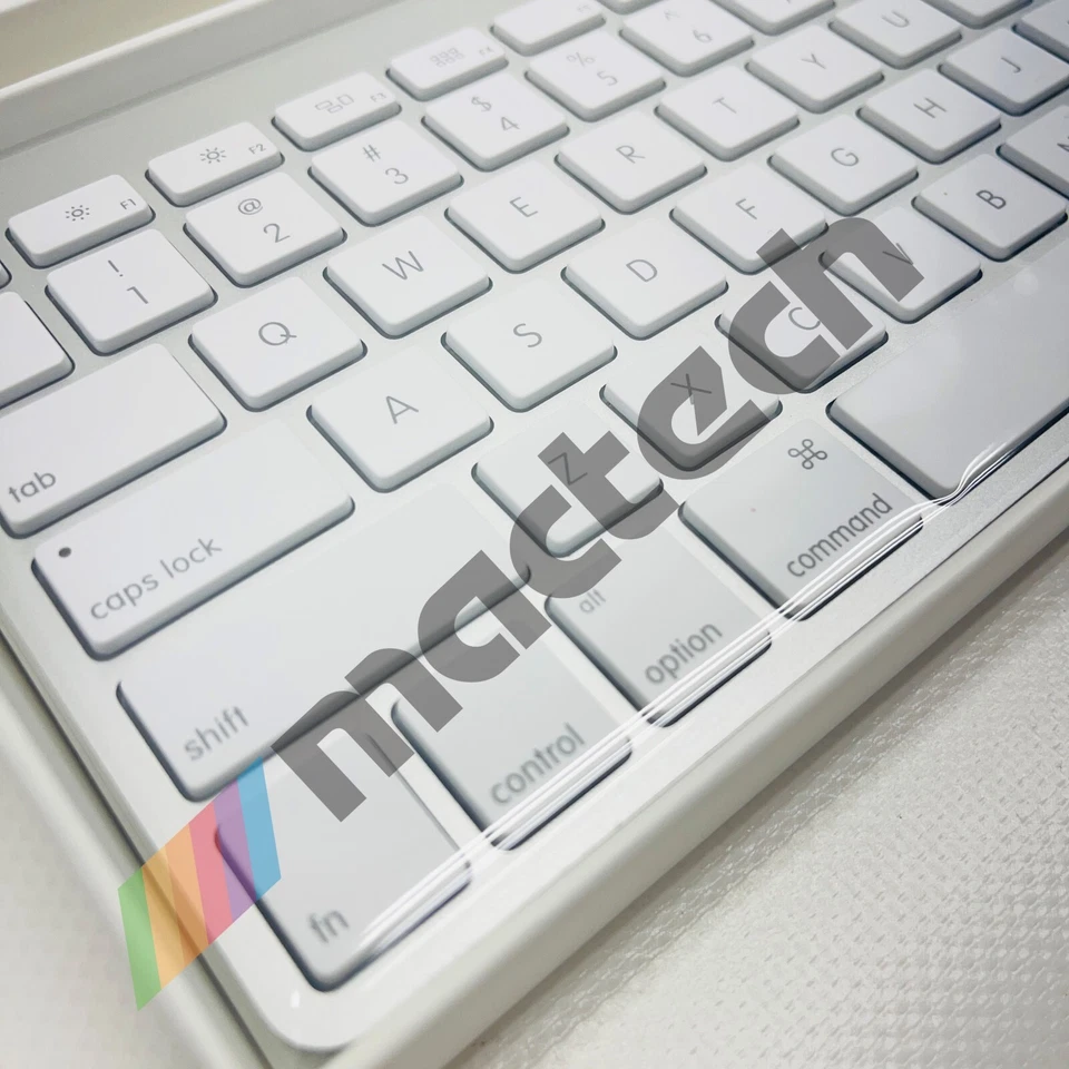 Apple Wireless Keyboard Genuine Bluetooth BRAND NEW - image 2 of 4