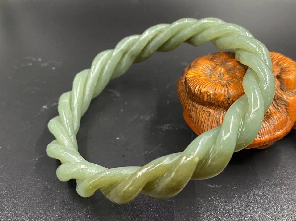 Brazalete de alambre trenzado exquisito tallado a mano de jade verde hetiano natural certificado1 Foto 4 de 4