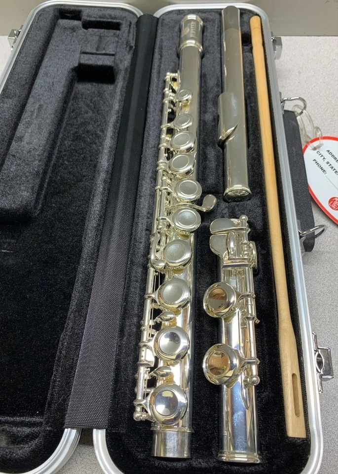 Flauta de estudiante Jupiter serie 700 JFL700 C Foto 2 de 4