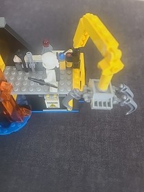 Lego 70631 Ninjago Movie Garmadon's Volcano Lair Incomplete 3 Mini Figures