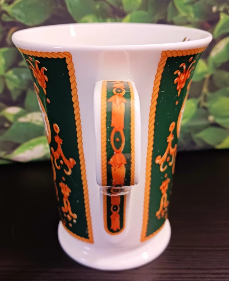 Harrods Knightsbridge Fine Bone China Coffee Tea Mug Green Gold Made in England - Image 2 of 4