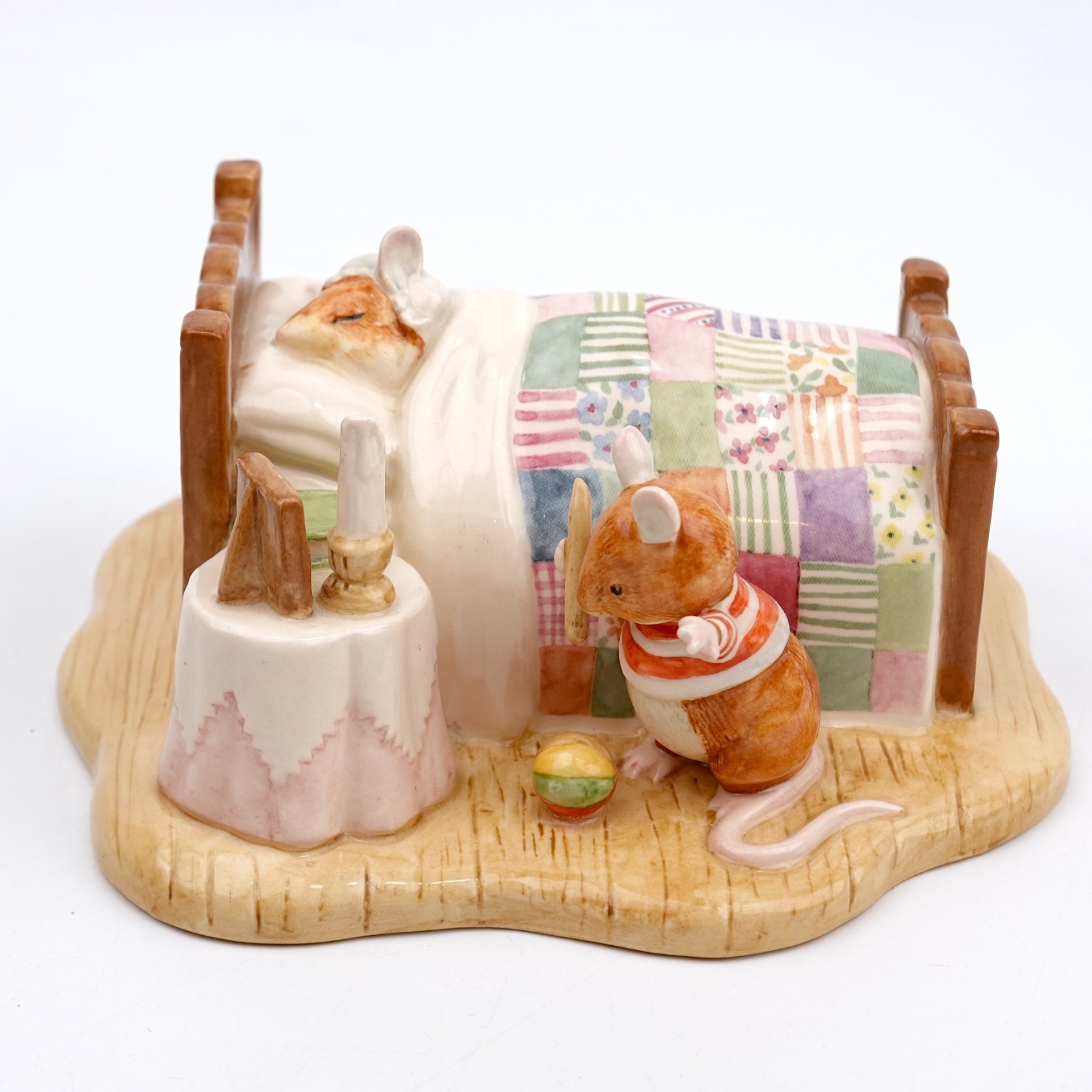 Royal Doulton Brambly Hedge “Happy Birthday Wilfred” DBH45 Figurine 26/3000 RARE