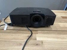 Optoma S316 Projector SVGA HDMI 3D Less Than 40 Hours On Lamp 3200 Lumens