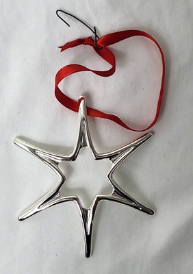 Nambe Star Ornament - 2005 Designed by Laurie Brzezowski (6608)