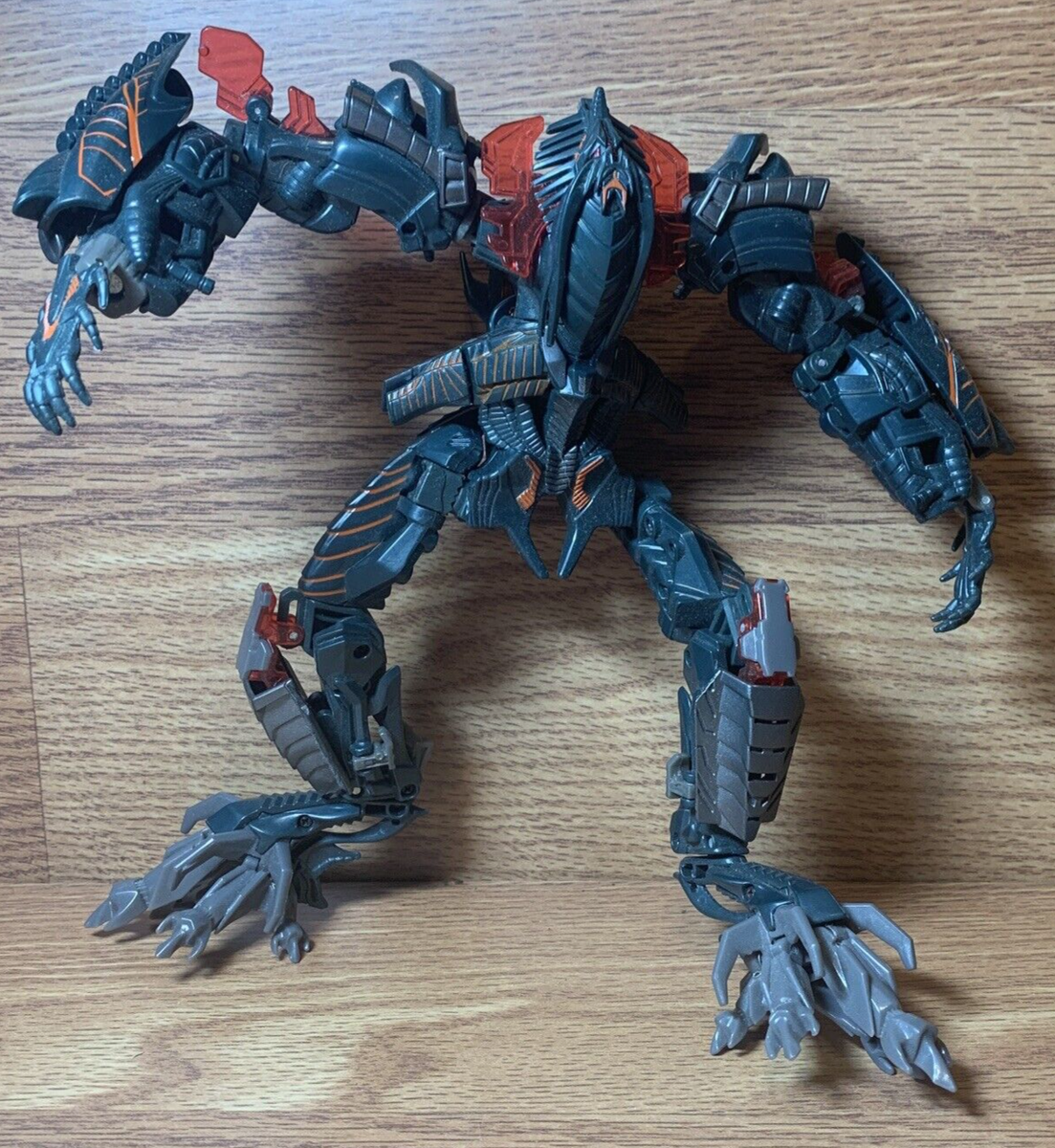 Hasbro Transformers Revenge of the Fallen Robot Replicas