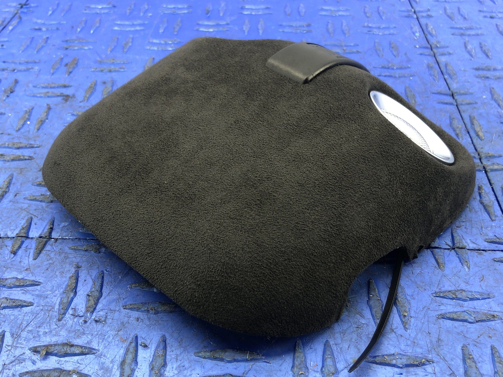 2006-2018 ASTON MARTIN VANTAGE V8 CENTER CONSOLE ROOF DOME LIGHT 4G43-519A70-AB