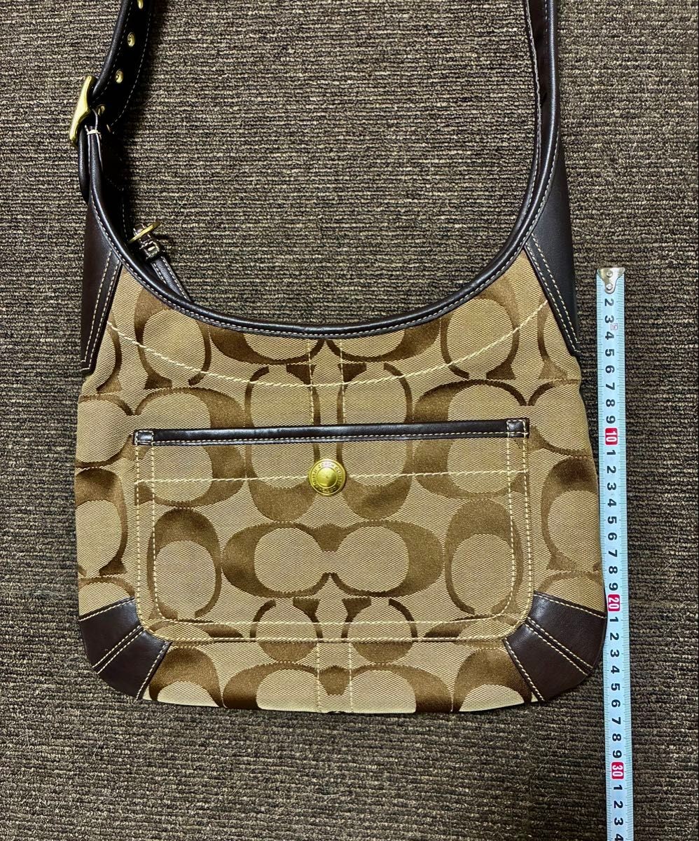 6300 6000 5800 coach Shoulder Bag Excellent Condition 11a thumbnail 5