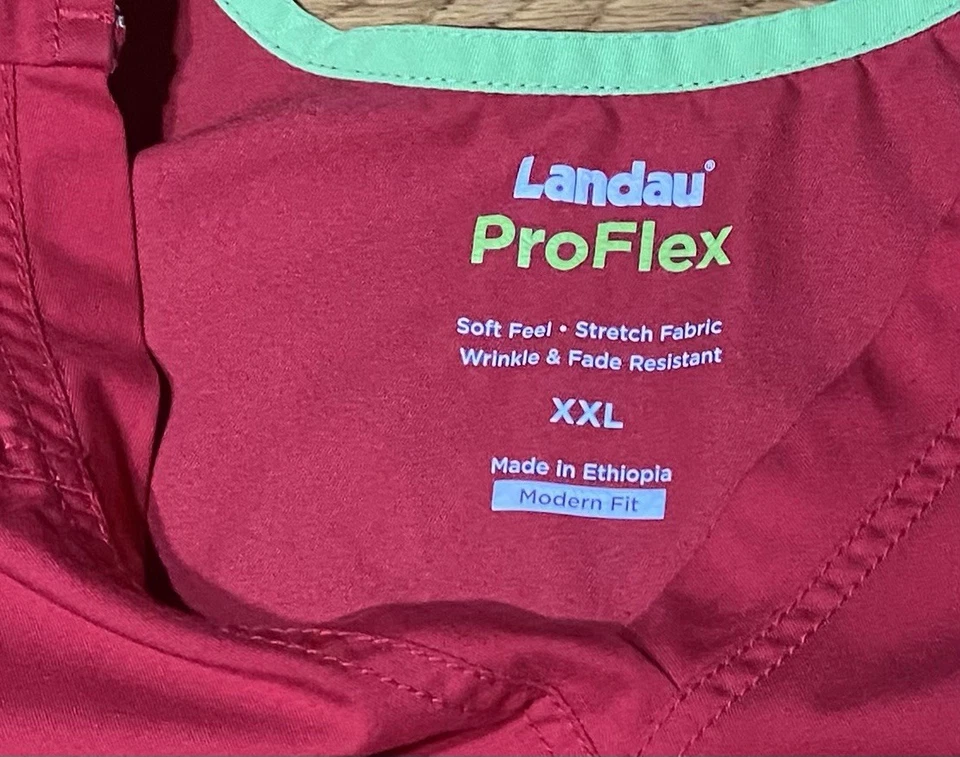 Camisa Exfoliante Owens Community College Estudiante de Enfermería Talla XXL Foto 3 de 4