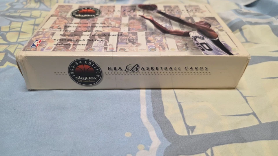 Lote de Tarjetas de Baloncesto Skybox Serie Premium 1993-94 Caja Set 326 Tarjetas NBA De Colección Foto 4 de 4