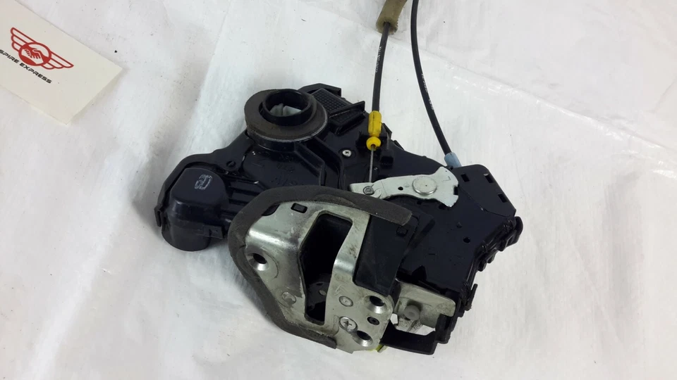 2011-2015 Toyota Sienna Lock Latch Actuator OEM Front Left Driver Foto 3 de 4