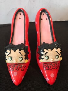 zapatos betty boop