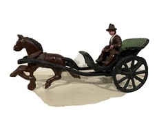 Vintage Cast Iron Horse Drawn Carriage Buggy w/Driver 7"Long Excellent Condition