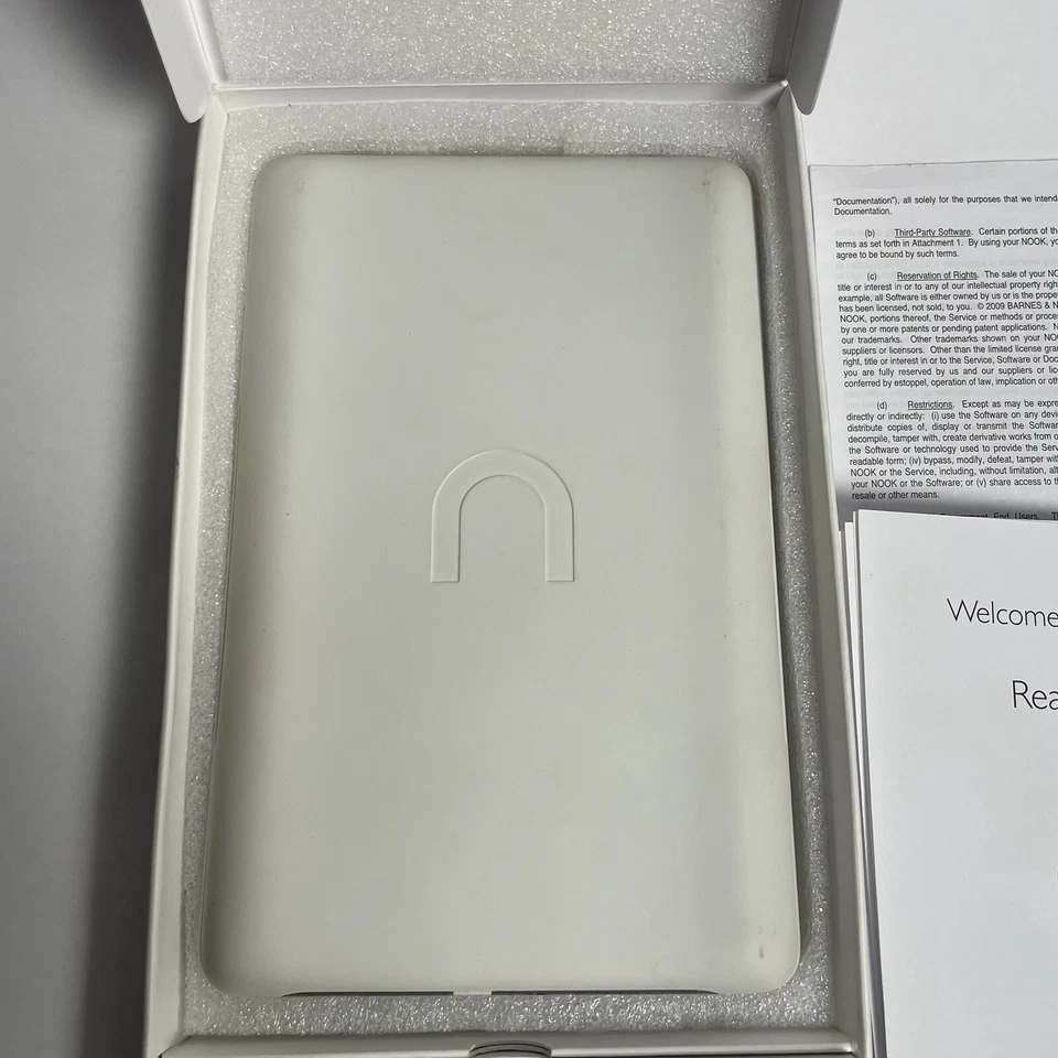 NOOK WiFi eReader-1-го поколения Barnes & Noble BNRV100 - Изображение 3 из 4