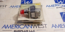 Siemens 52PA6G2AP Red Pushbutton Oil Tight 120V Transformer