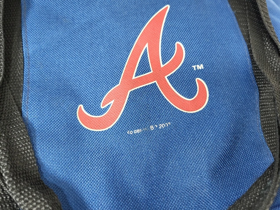 Logo MLB ATLANTA BRAVES Paquete Bolsa Enfriadora Aislada Béisbol Puerta Trasera Barco De Colección Foto 3 de 4