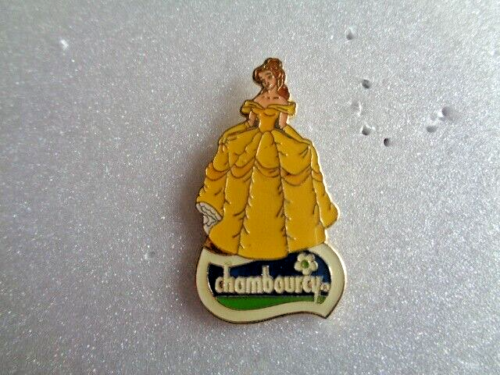 Belle Beauty and the beast princess Disney issued metal lapel pin - Picture 1 of 1