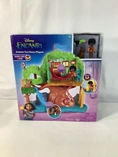Disney Encanto Antonio's Tree House Playset & Figures 7 Pieces - New!