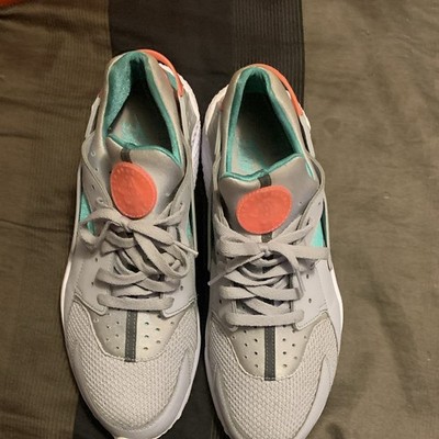 Nike Air Huarache Lace-Up Sneakers Colorblock 318429-053