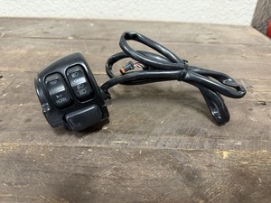 2014 SPORTER 883 SUPER LOW OEM LEFT CONTROL SWITCH 2014 - 2023 XL883 72949-12A