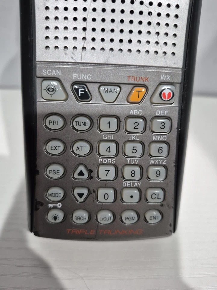 Radio Shack PRO-97 1000 Channels Triple Trunking Scanner Receiver Radio 20-527 - Image 3 of 4