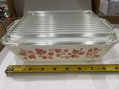 Vintage #0503 1.5 Quart Gooseberry Pattern Pyrex Ovenseve Dish with Lid
