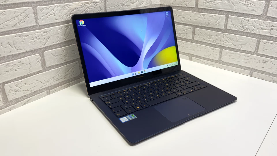 ASUS ZenBook 3 UX3490 | Intel Core i7 | 1TB SSD | 16GB RAM | Windows 11 - Bild 3 von 4