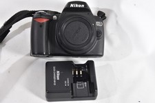 NIKON D60 Digital camera 10.2 MP DSLR Body.