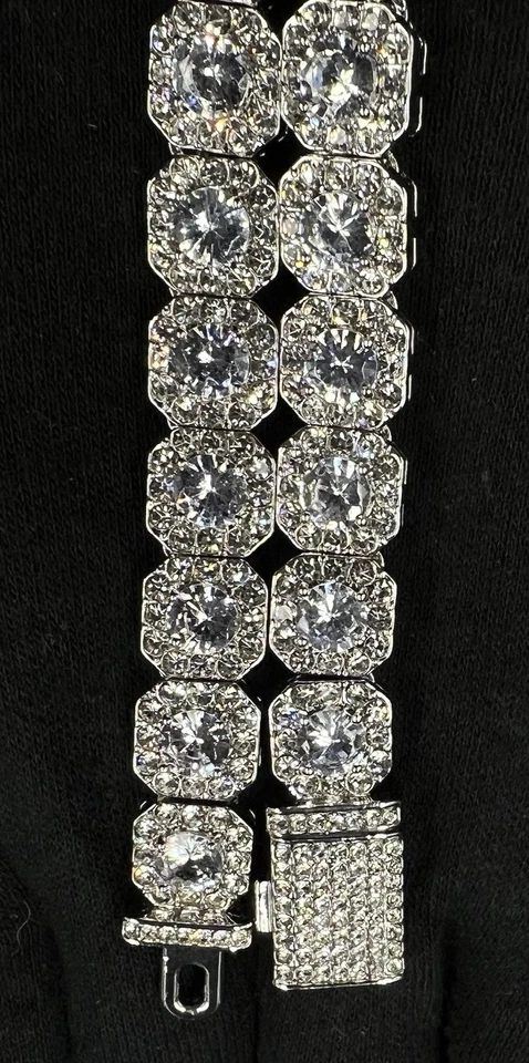 Теннисная цепочка 24 дюйма x 10,7 мм Iced Out VVS1 муассанит посеребренная | 110 г | коробка | - Изображение 3 из 4