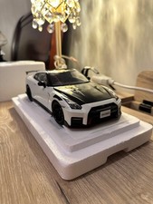 AutoArt 1:18 Nissan GTR R35 Nismo Special Edition White