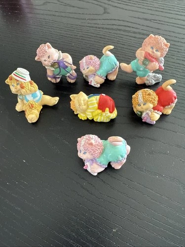 Lot of 7 Vintage 1984 Cabbage Patch Kids Koosa PVC Mini Figures Cats Dog