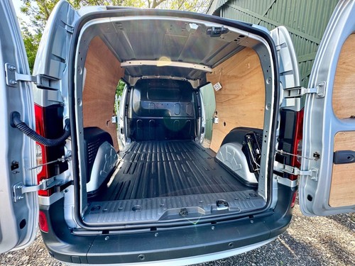*HUGE SPEC* *Air-Con* 2021 Mercedes-Benz Citan 111 Pure CDI XLWB LONG Panel Van - Picture 21 of 24