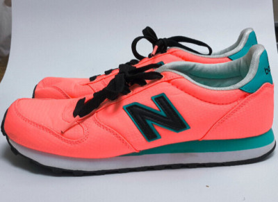 New Balance Classic WL311PK Lifestyle Neon Pink Turnschuhe UK Größe 5,5