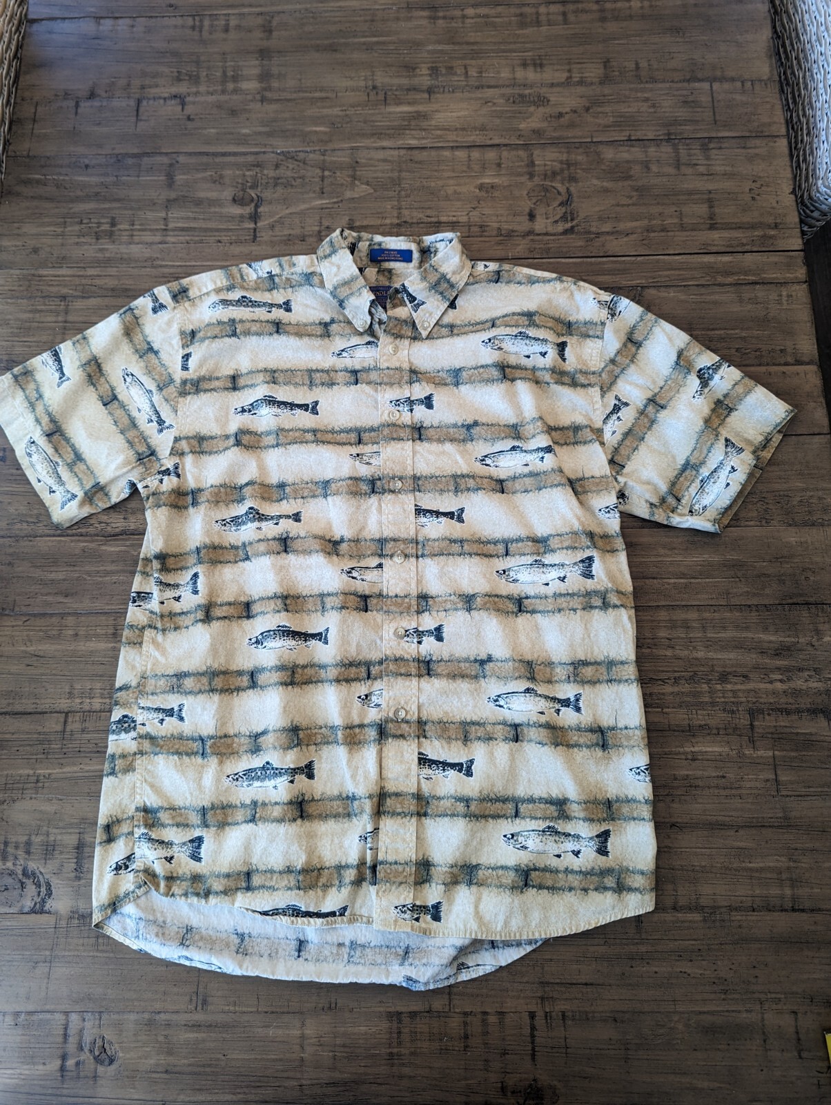 Pendleton Mens Large Collared Button Up Short Sle… - image 2