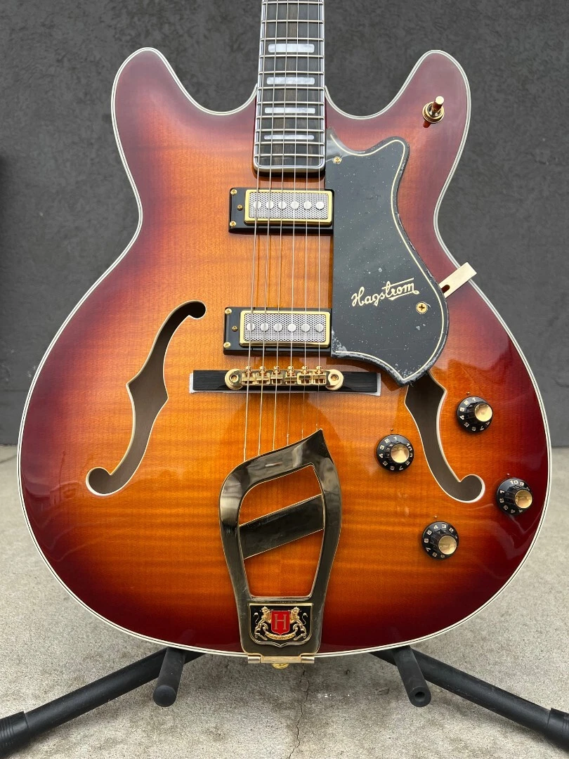 Hagstrom 67 Viking II Semi Hollow Electric Guitar Vintage Sunburst
