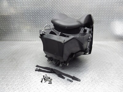 2011 Can-Am Spyder RT Rear Trunk Pannier Top Box Case Luggage Cargo Backrest