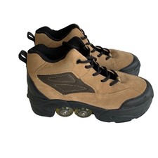 UNIQUE Quad KICK ROLLER Skates 4 Wheels Retractable Beige Leather Footwear Sz 10