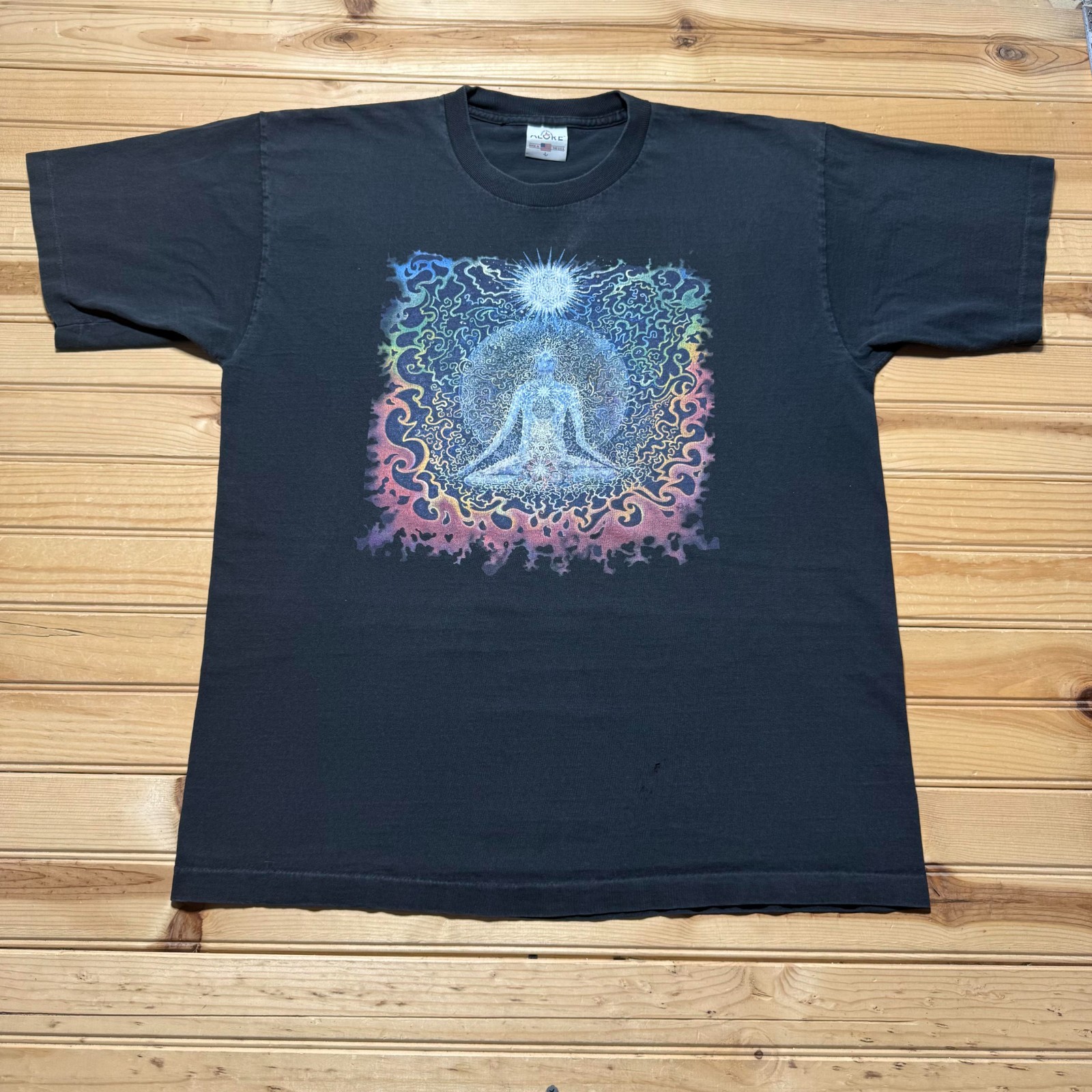 Vintage 90s Psychedelic Spiritual Meditation Surrealism Fractal Art Shirt Large