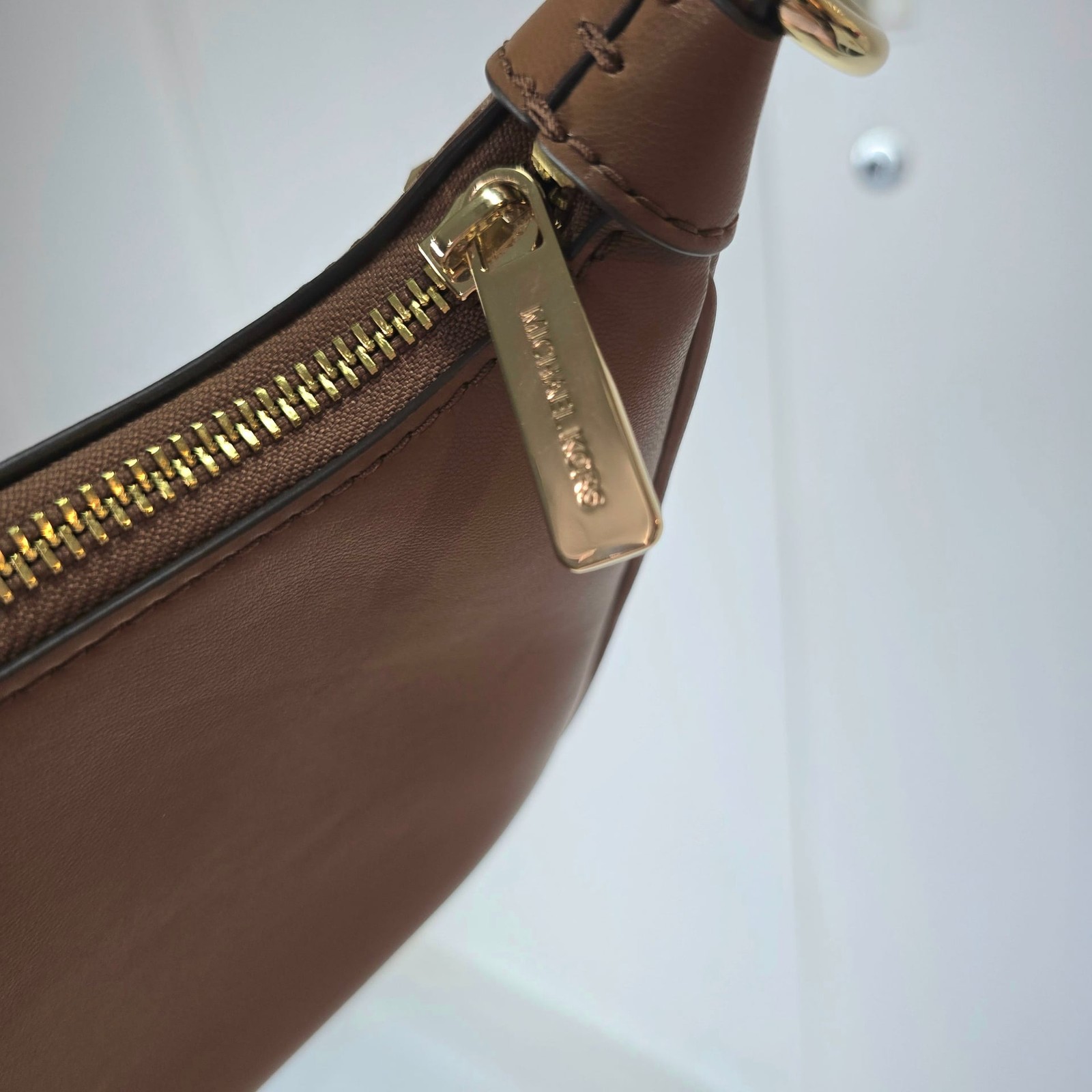 Michael Kors Multi Pochette with Chain strap — image 9