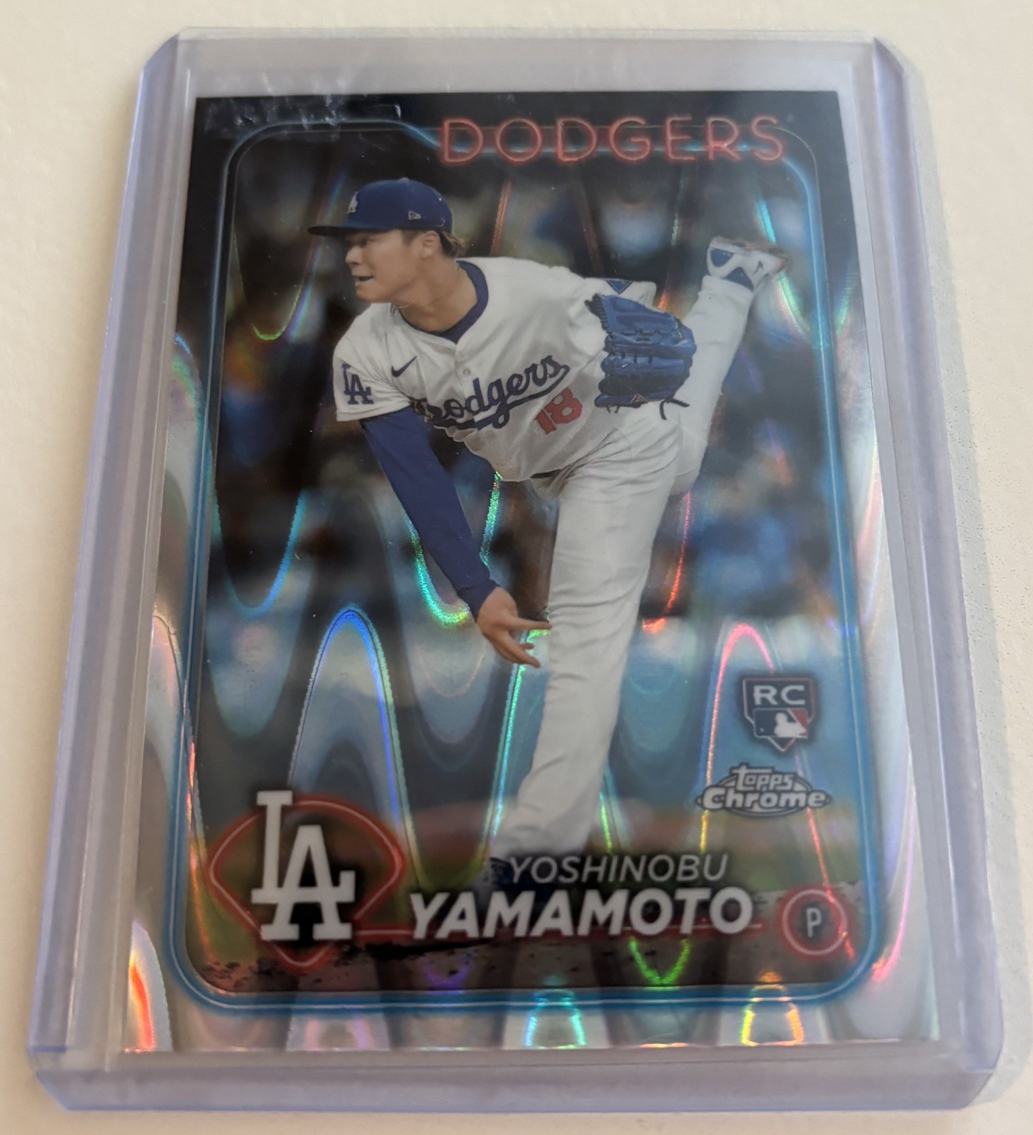 2024 Topps Chrome - Yoshinobu Yamamoto #18 Teal RayWave Refractor (RC)