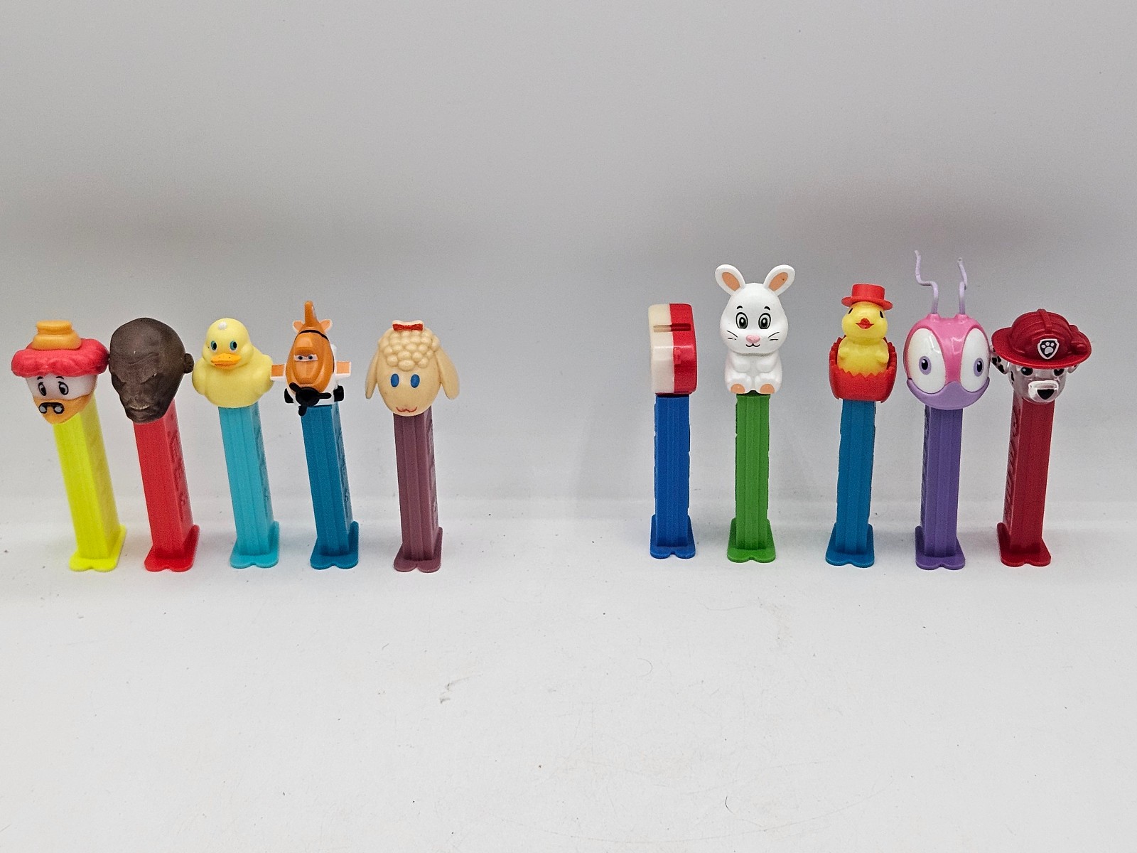 Pez Dispenser Lot of 10 Lamp Plane Cricket Easter Chick Bunny Duck