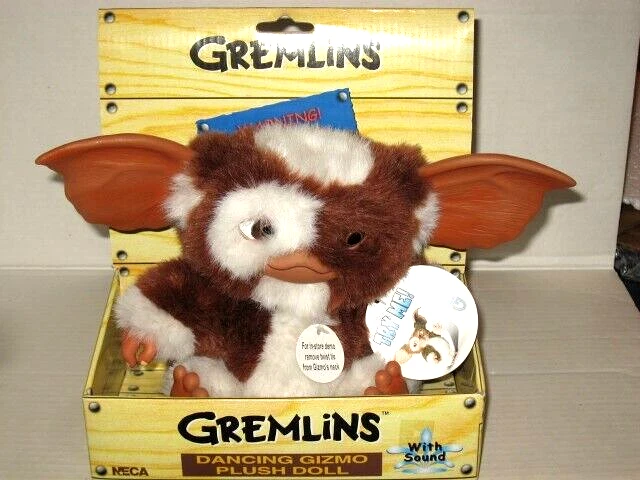 NECA Gremlins Gizmo Singing & Dancing Plush Doll with Sound Mogwai 2004  21cm 8