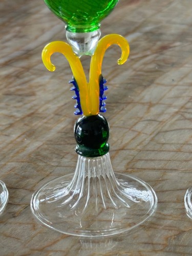 4 gafas cordiales venecianas sopladas a mano de cristal artístico multicolor de Murano - Imagen 5 de 11