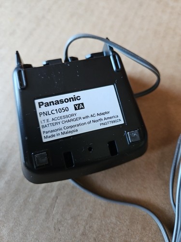 Panasonic KX-TGE270 Home Phone System 4 Phones Answering Machine Bluetooth G4 - Picture 8 of 12