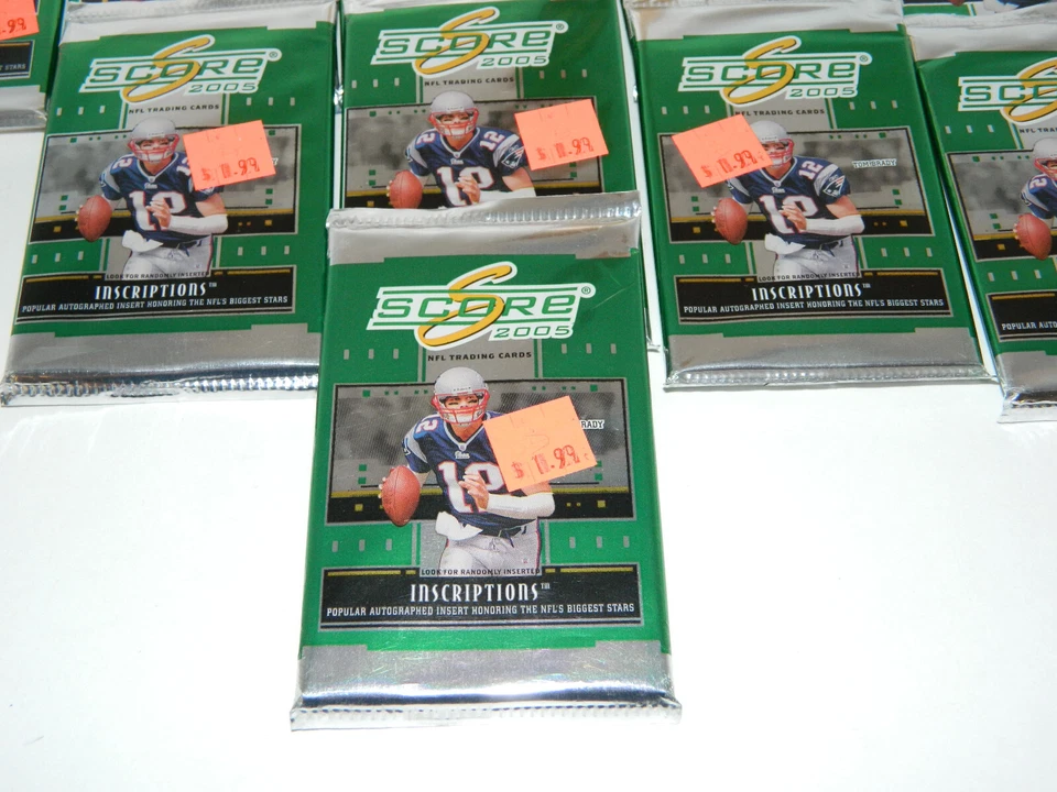AS IS 2005 SCORE football 10 PACKS NFL cards NEW sealed autos rodgers RC year - Image 3 of 4