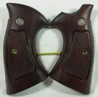 Wood checkered grips For Smith&Wesson Revolvers, N Frame Square butt
