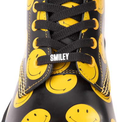 Dr. Martens 1460 Smiley Smooth Leather Mens size 10 NEW!!! RARE!!! NEW Dr. Martens x Smiley 1460 8-Eye Boot Black | eBay main image 4