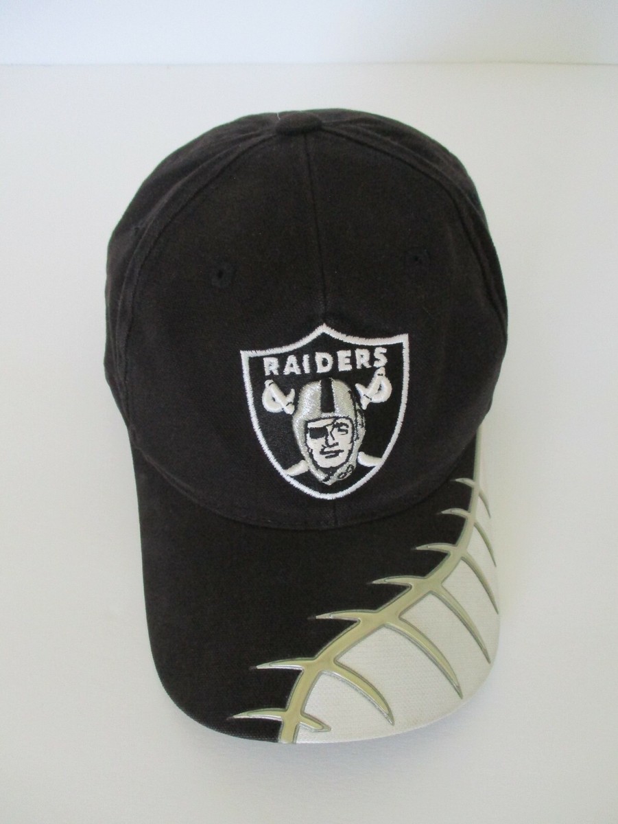 Oakland Raiders Baseball Hat Women's OS Black 3D Cap NFL 2001 Sideline  Equipment