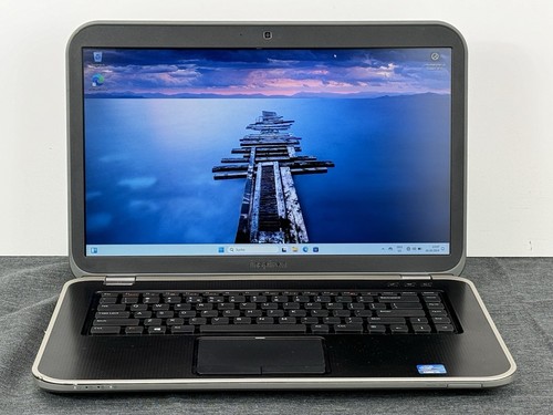 DELL INSPIRON 7520 Notebook i5-3230M 2,60GHz 8GB 256GB 15.6" Windows 11 Pro AMD