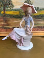 Llardeo Figurine Pictur Perfect # 7612