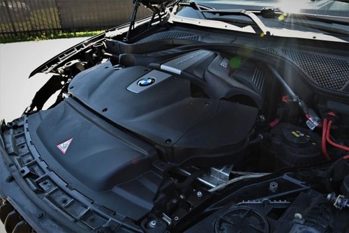 2017 BMW X5 xDrive50i Sport Utility 4D - Foto 18 di 20